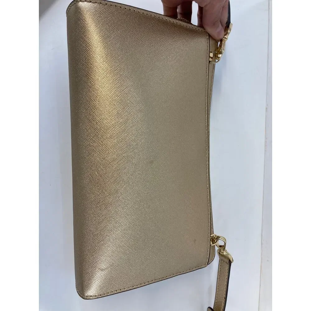 MICHAEL KORS, SMALL GOLD SAFFIANO LEATHER CROSSBODY BAG